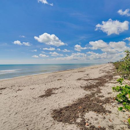 Oceanfront Satellite Beach Condo With Balcony, Views Luaran gambar