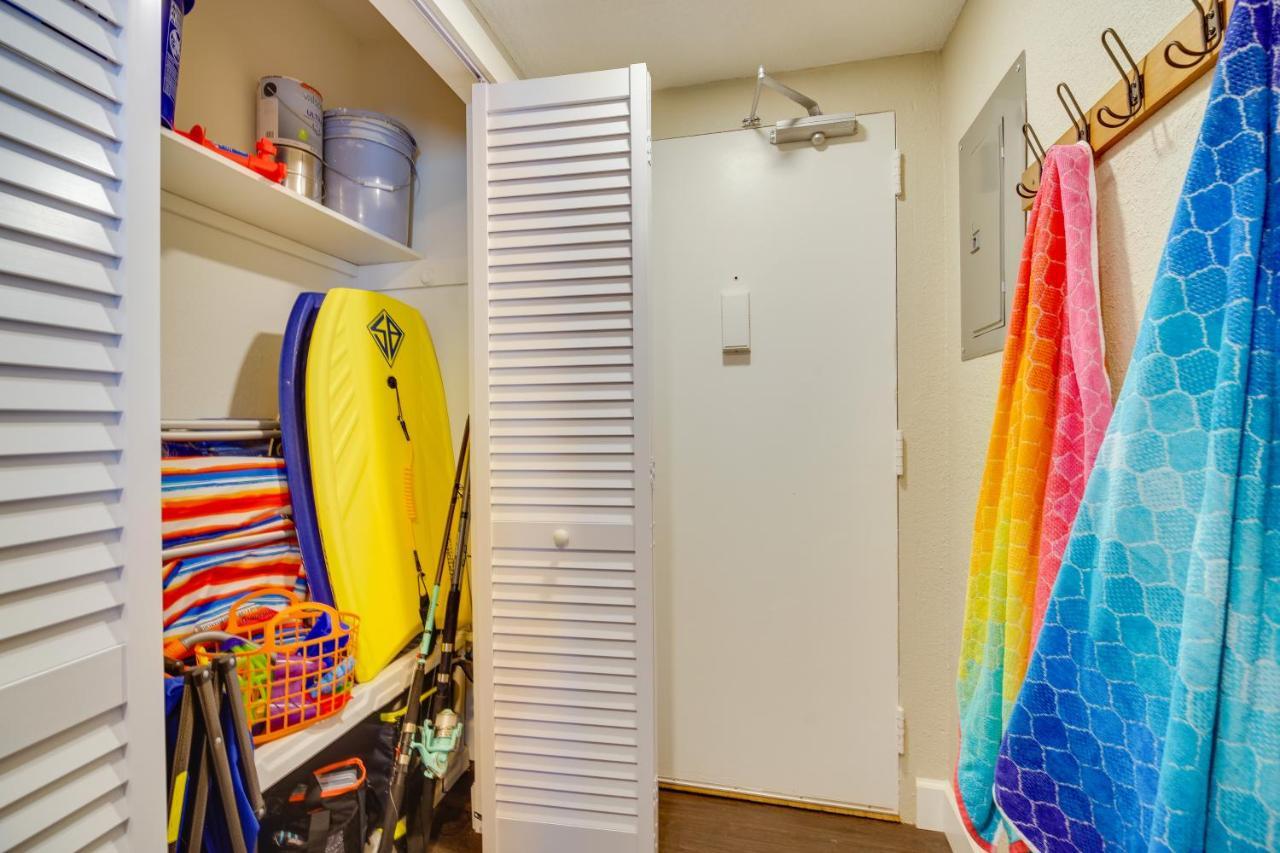 Oceanfront Satellite Beach Condo With Balcony, Views Luaran gambar